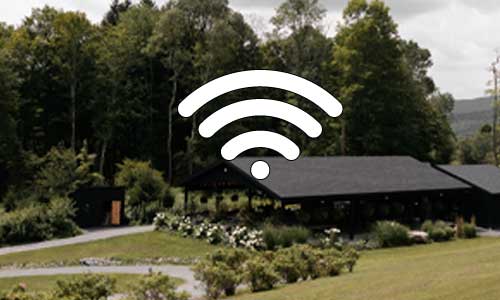 WiFi access for all wedding guests at Roxbury Barn & Estate, an indoor-outdoor wedding venue in the Catskills